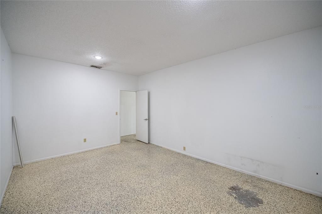 For Sale: $749,900 (0 beds, 0 baths, 4184 Square Feet)