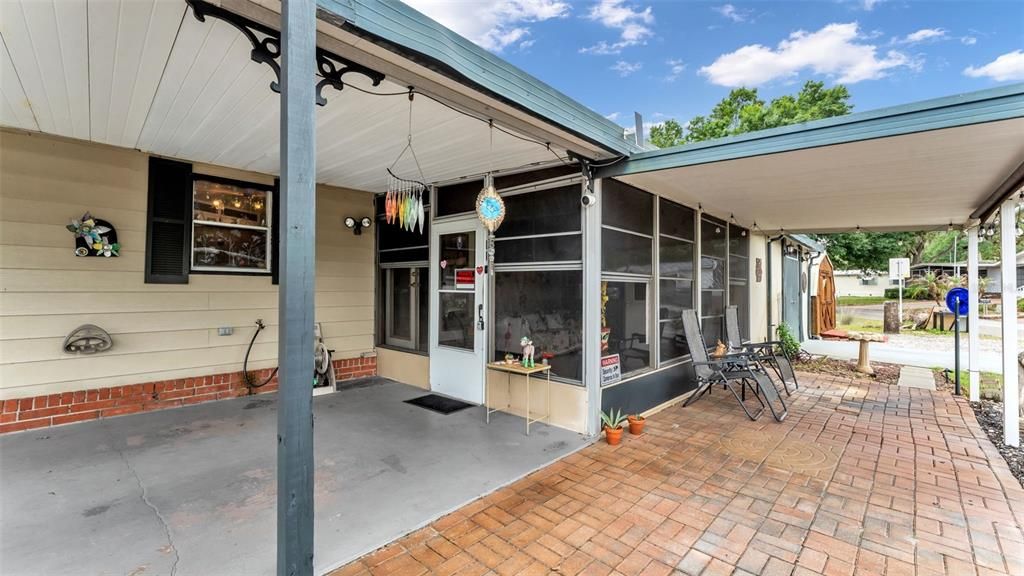 For Sale: $152,000 (2 beds, 2 baths, 1344 Square Feet)