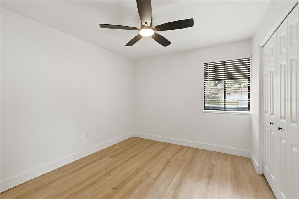 Activo con contrato: $584,999 (3 camas, 2 baños, 1885 Pies cuadrados)