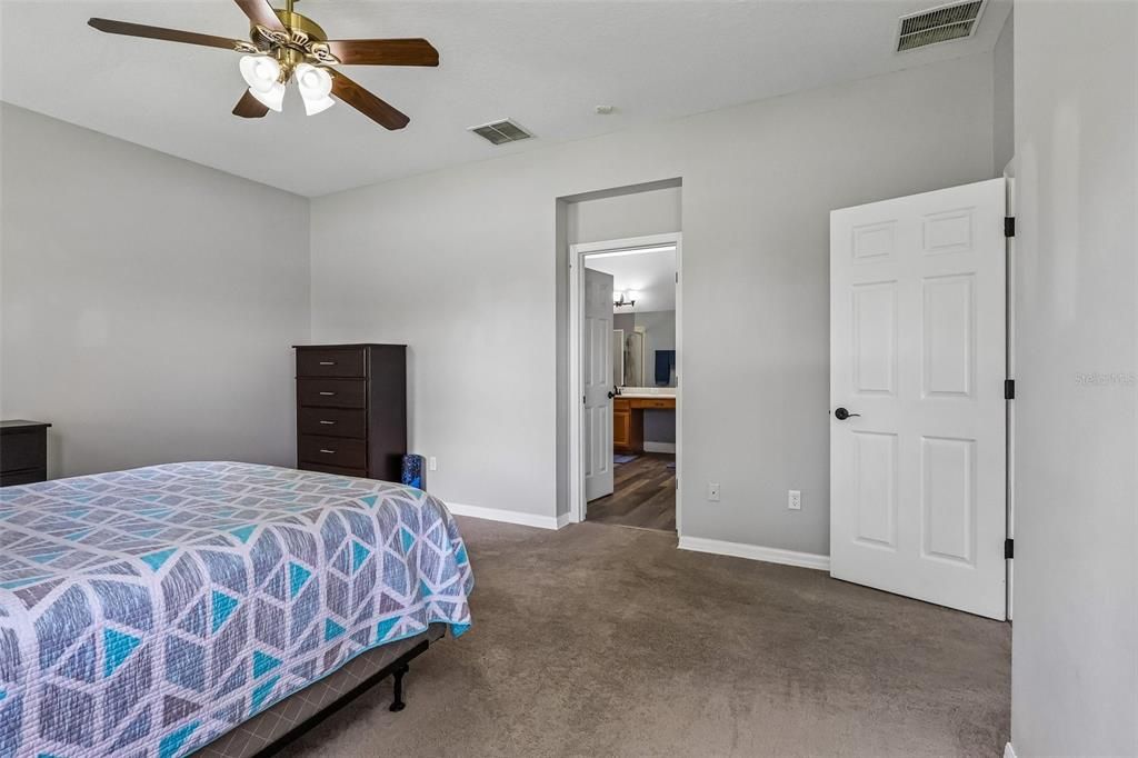 For Sale: $445,000 (3 beds, 2 baths, 2042 Square Feet)