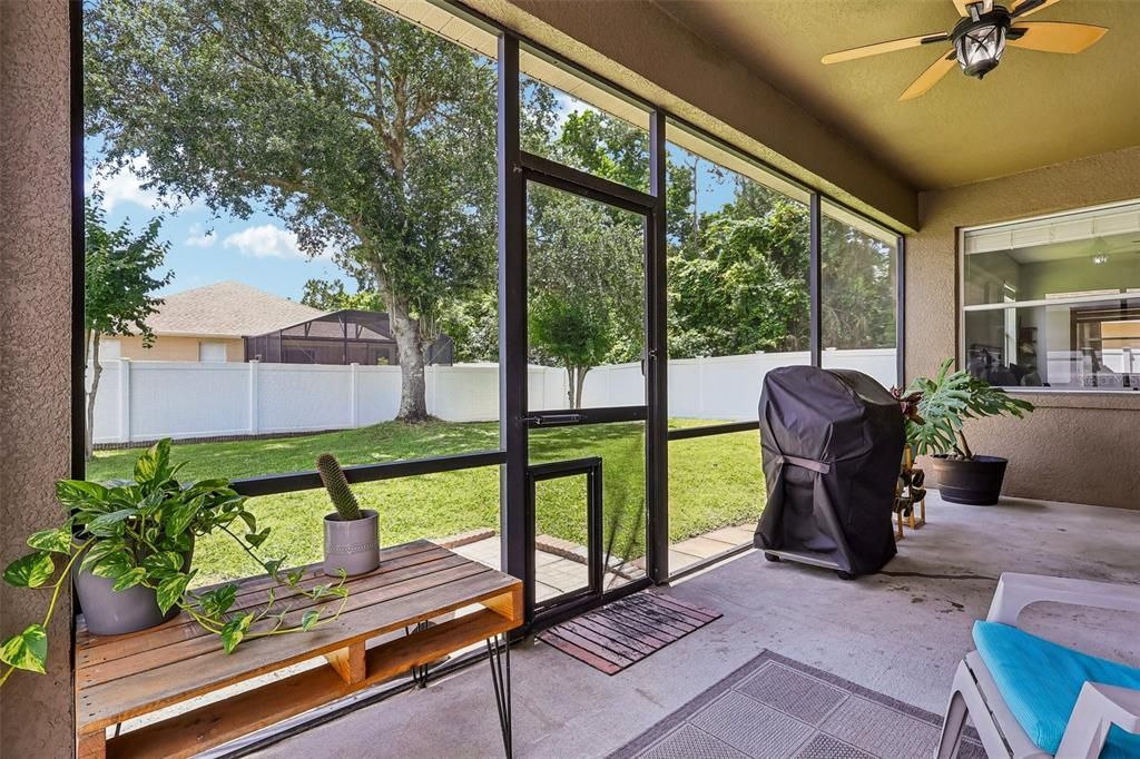 For Sale: $445,000 (3 beds, 2 baths, 2042 Square Feet)