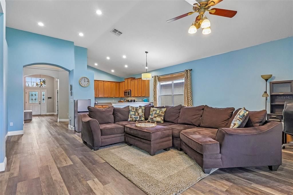 For Sale: $445,000 (3 beds, 2 baths, 2042 Square Feet)