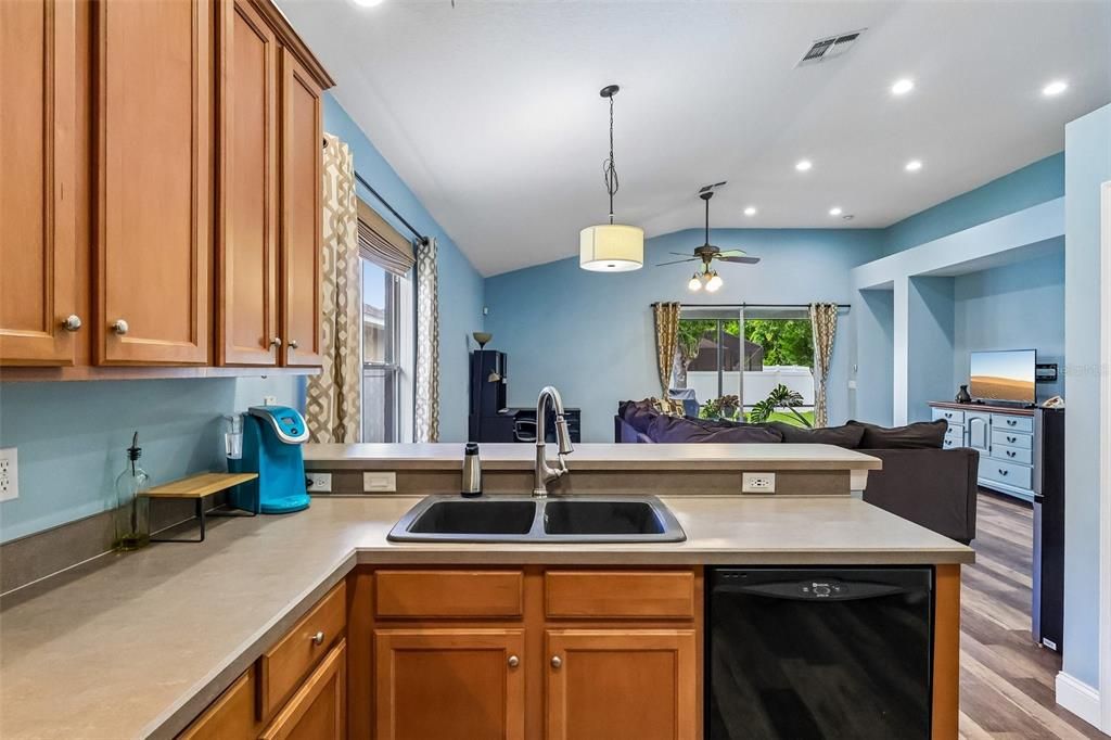 For Sale: $445,000 (3 beds, 2 baths, 2042 Square Feet)