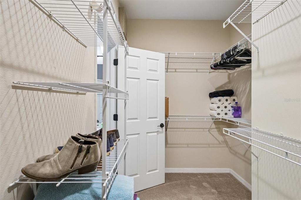 For Sale: $445,000 (3 beds, 2 baths, 2042 Square Feet)
