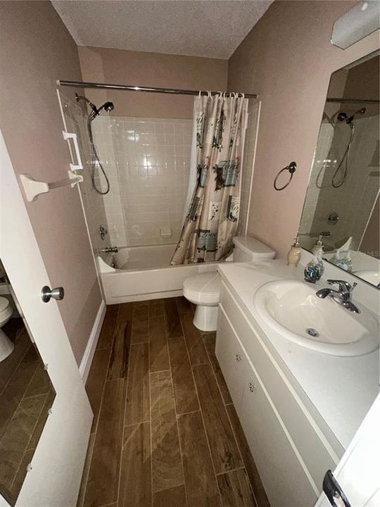 For Sale: $94,990 (2 beds, 2 baths, 1179 Square Feet)