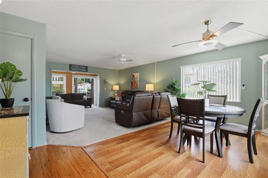 En Venta: $159,000 (1 camas, 1 baños, 899 Pies cuadrados)