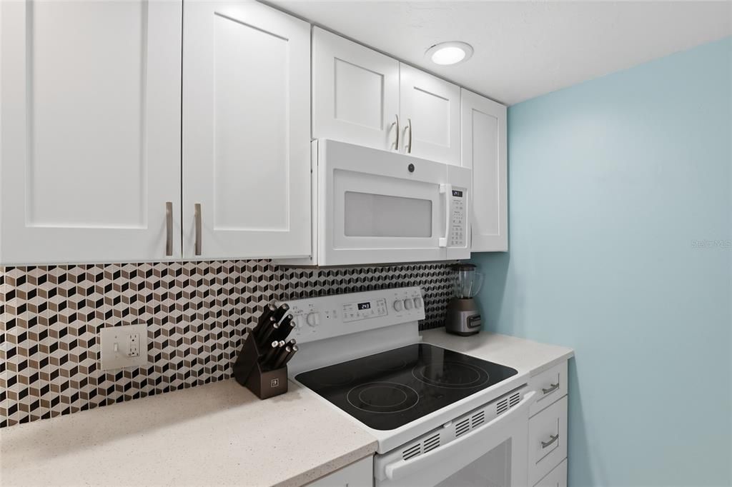 En Venta: $159,000 (1 camas, 1 baños, 899 Pies cuadrados)