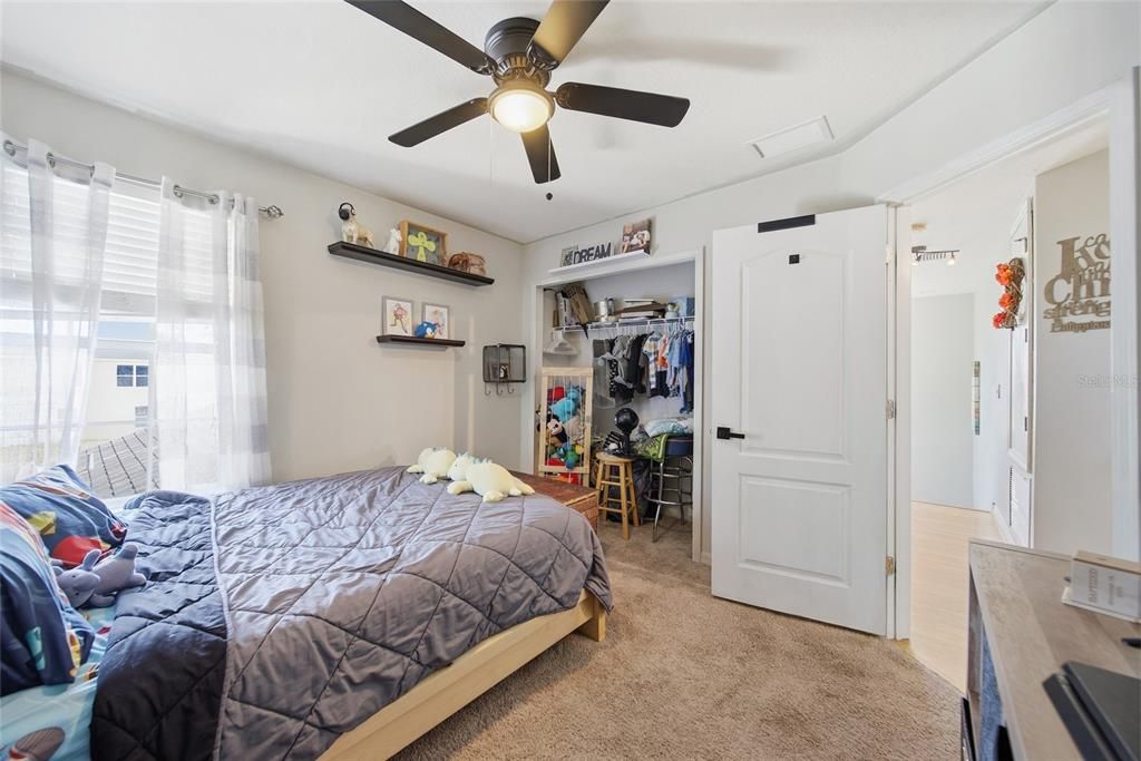 Active With Contract: $285,000 (3 beds, 2 baths, 1841 Square Feet)