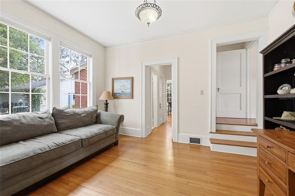 For Sale: $779,000 (3 beds, 2 baths, 2432 Square Feet)