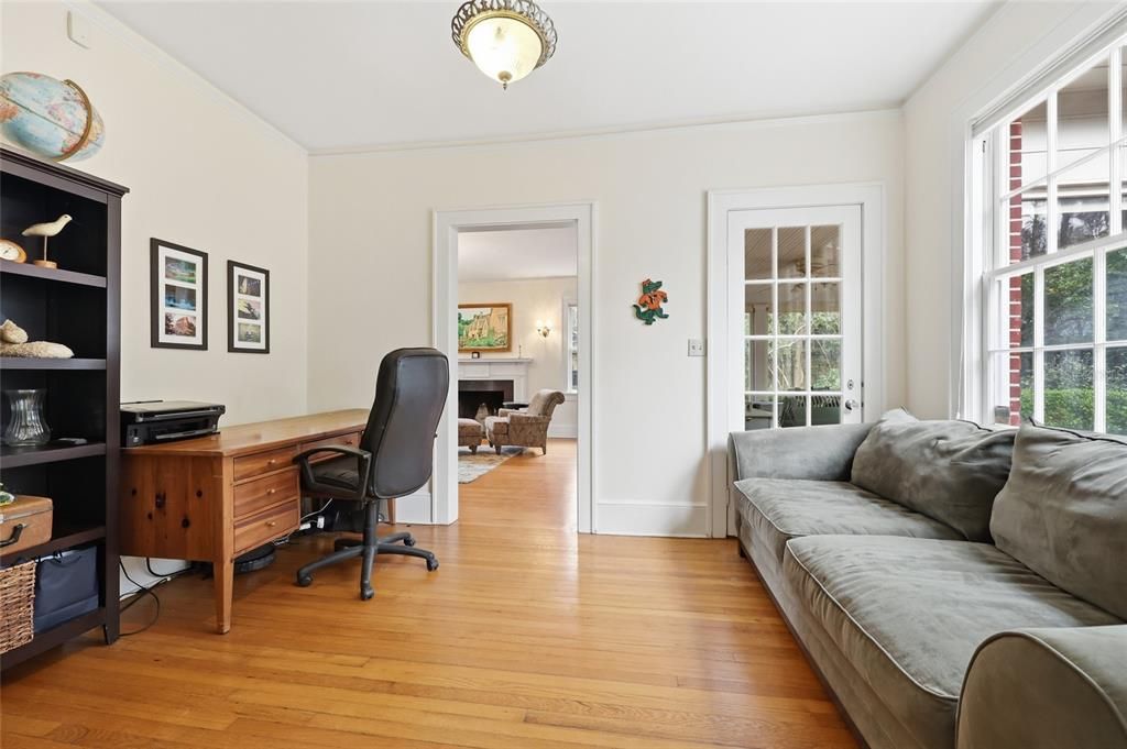 For Sale: $779,000 (3 beds, 2 baths, 2432 Square Feet)