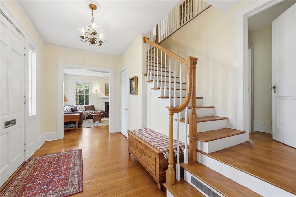 For Sale: $779,000 (3 beds, 2 baths, 2432 Square Feet)