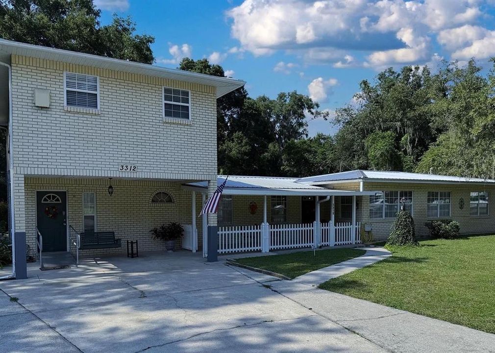 Vendido Recientemente: $290,000 (4 camas, 3 baños, 2741 Pies cuadrados)