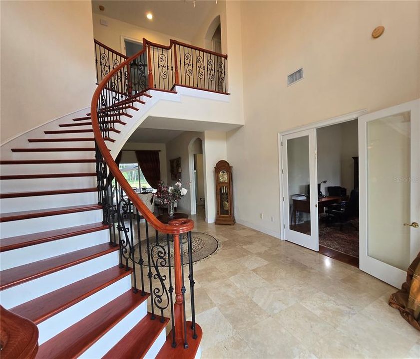 For Sale: $1,950,000 (5 beds, 5 baths, 3533 Square Feet)
