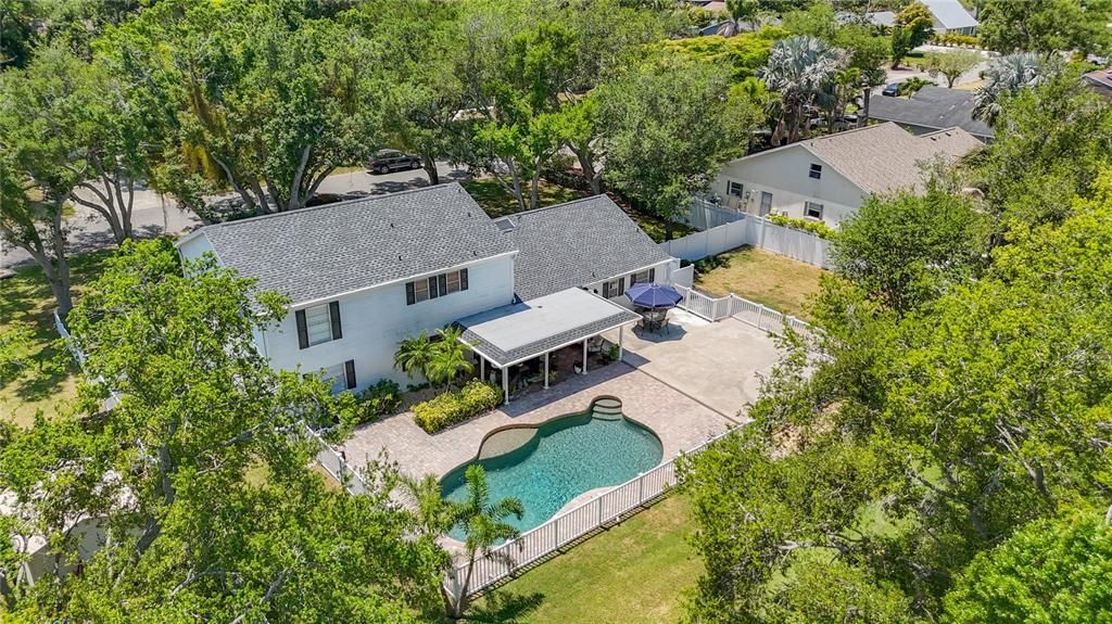 For Sale: $1,250,000 (4 beds, 3 baths, 2787 Square Feet)