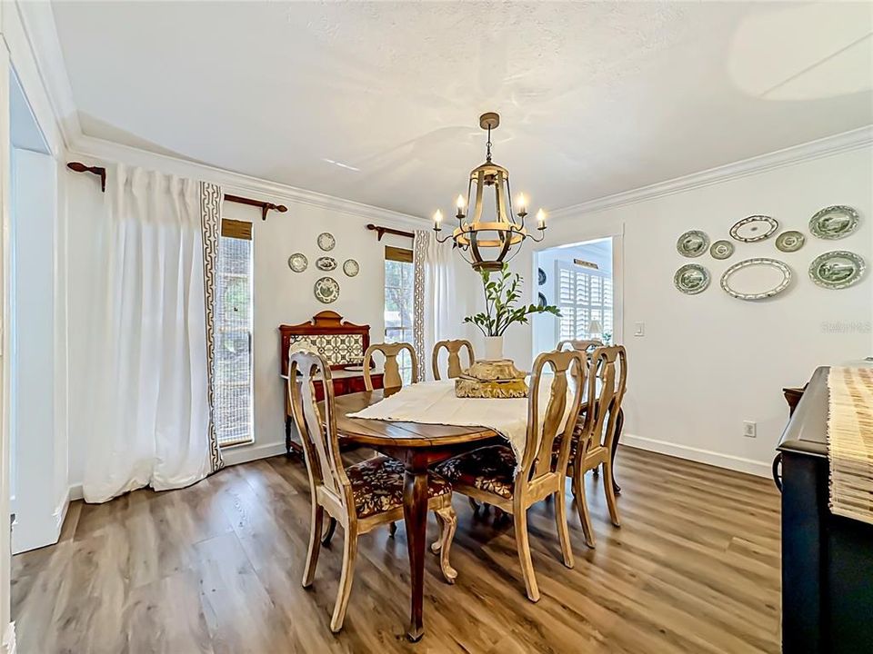 For Sale: $1,250,000 (4 beds, 3 baths, 2787 Square Feet)