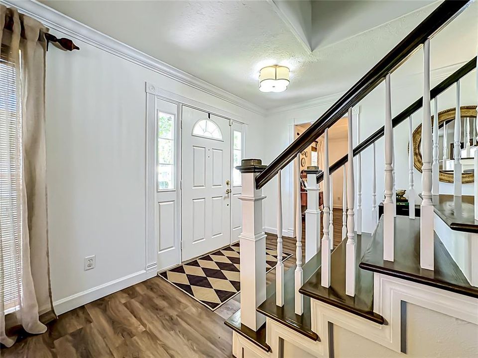 For Sale: $1,250,000 (4 beds, 3 baths, 2787 Square Feet)