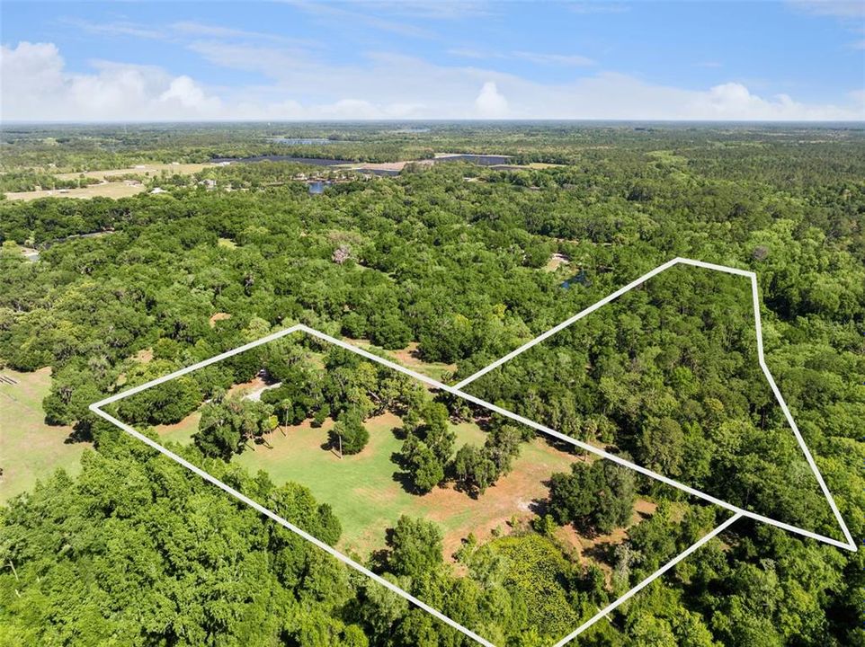 En Venta: $379,900 (4 camas, 2 baños, 2356 Pies cuadrados)
