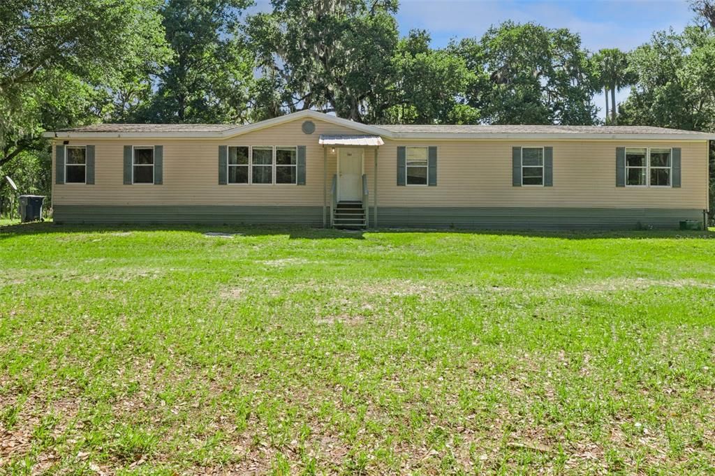 En Venta: $379,900 (4 camas, 2 baños, 2356 Pies cuadrados)
