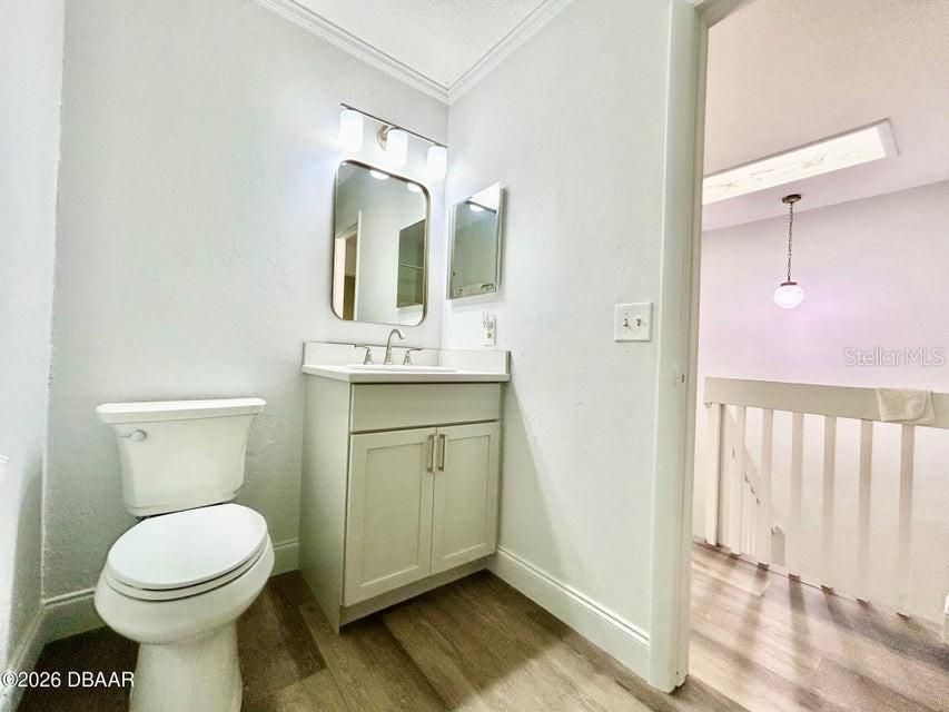 На продажу: $289,900 (3 спален, 2 ванн, 1459 Квадратных фут)