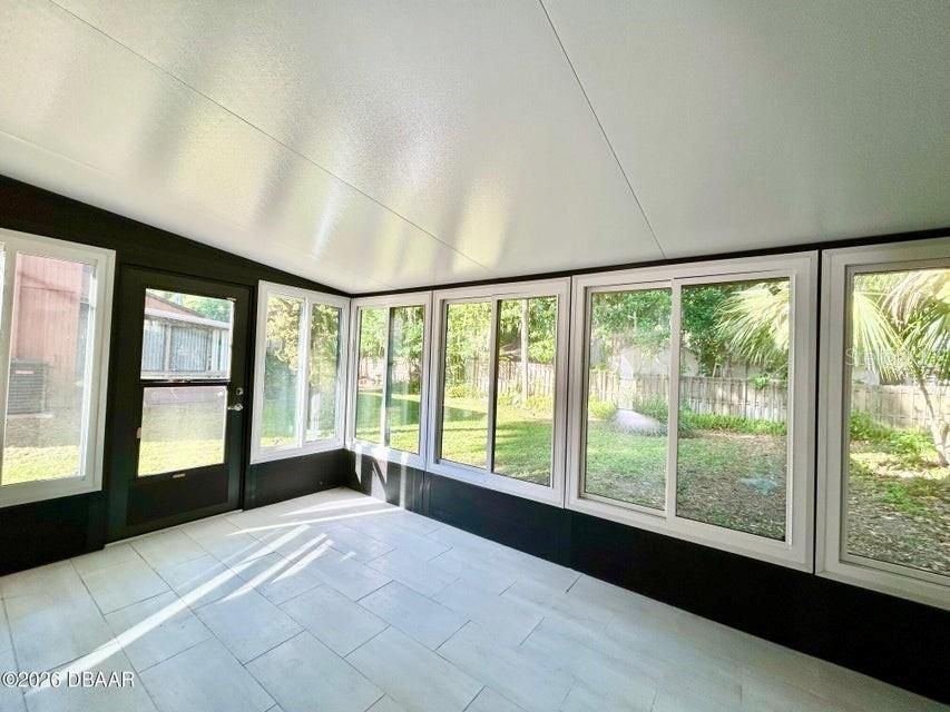 На продажу: $289,900 (3 спален, 2 ванн, 1459 Квадратных фут)