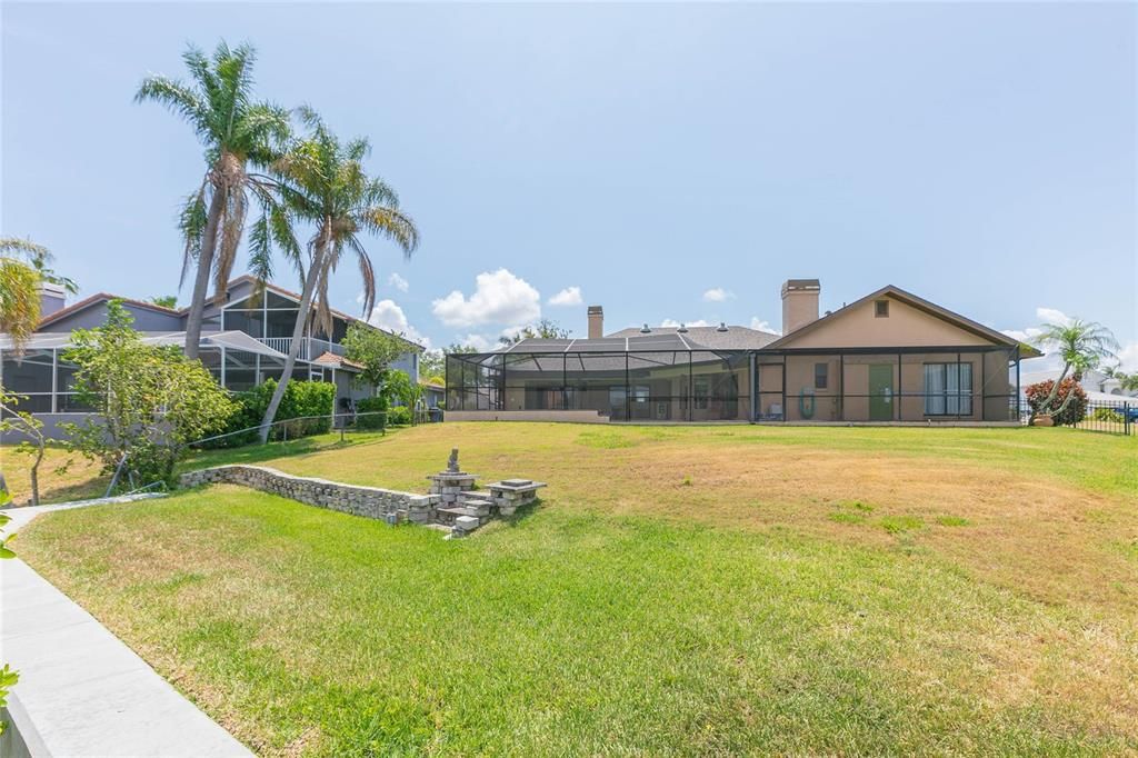 En Venta: $975,000 (4 camas, 3 baños, 2912 Pies cuadrados)