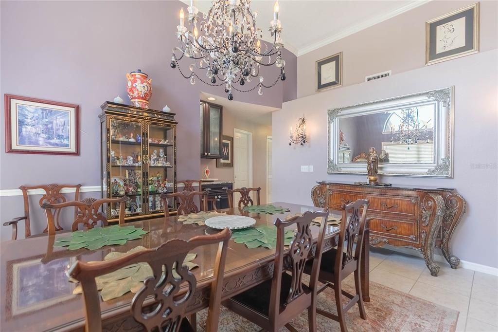 En Venta: $975,000 (4 camas, 3 baños, 2912 Pies cuadrados)