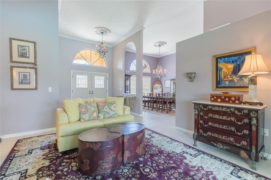 En Venta: $975,000 (4 camas, 3 baños, 2912 Pies cuadrados)
