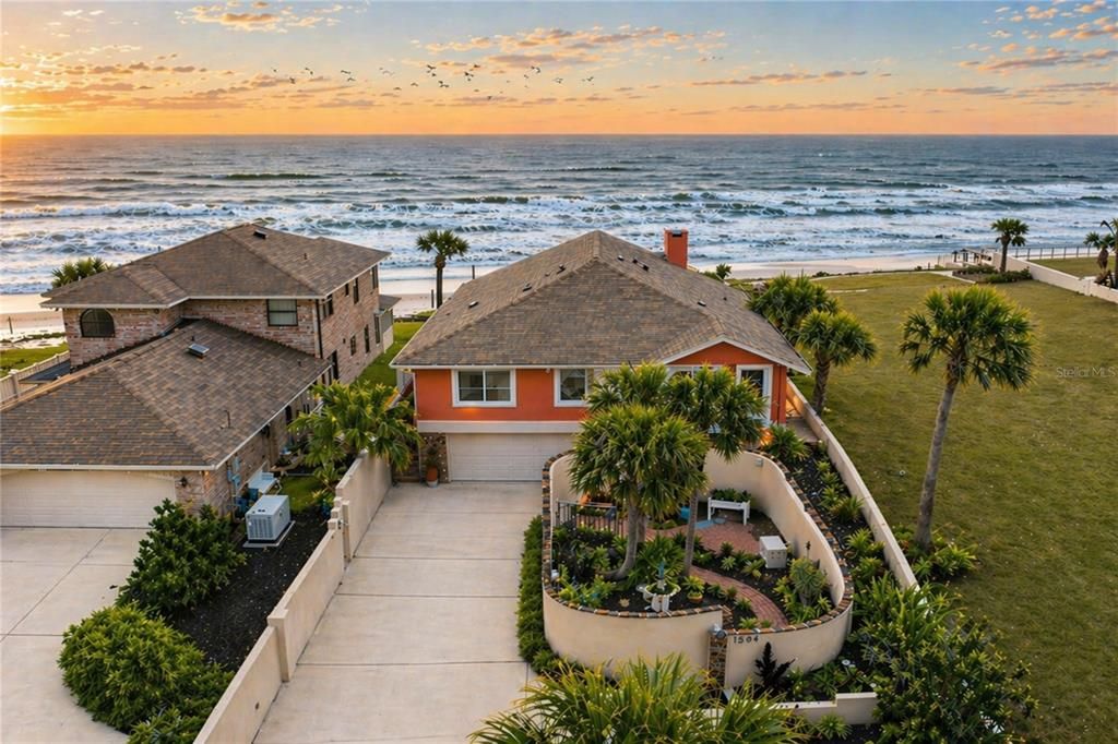 En Venta: $1,975,000 (2 camas, 3 baños, 3312 Pies cuadrados)