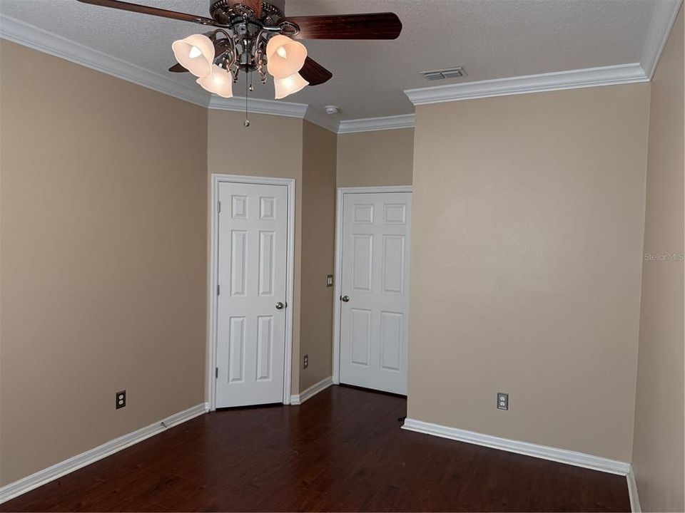 Active With Contract: $3,600 (5 beds, 4 baths, 4250 Square Feet)