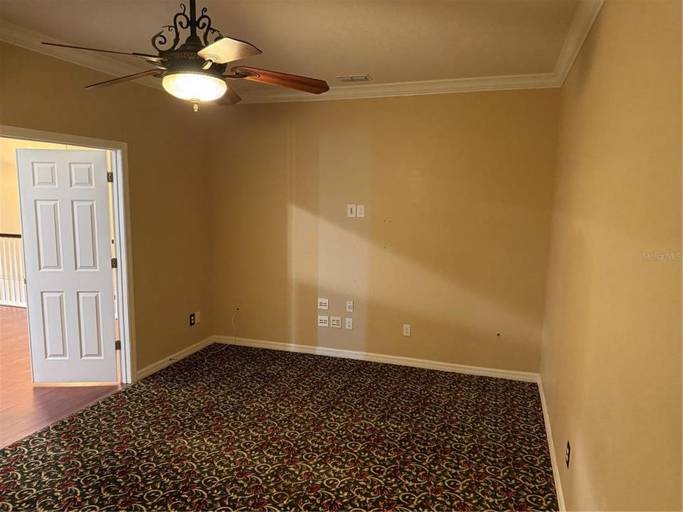 Active With Contract: $3,600 (5 beds, 4 baths, 4250 Square Feet)