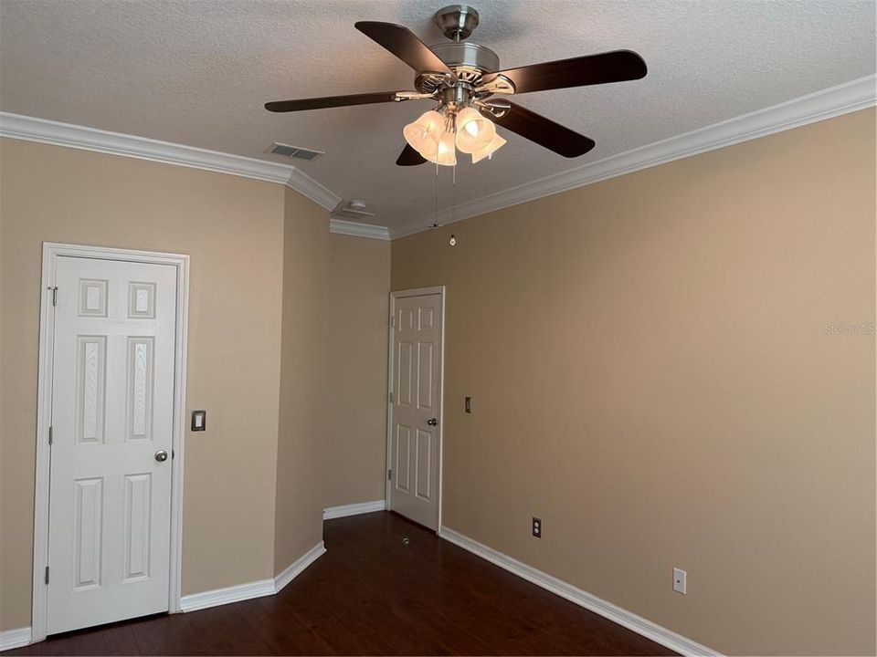 Active With Contract: $3,600 (5 beds, 4 baths, 4250 Square Feet)