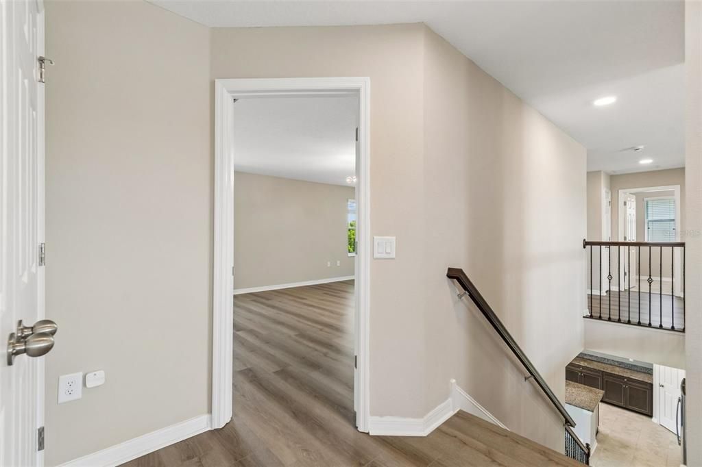 En Venta: $539,900 (5 camas, 3 baños, 3292 Pies cuadrados)