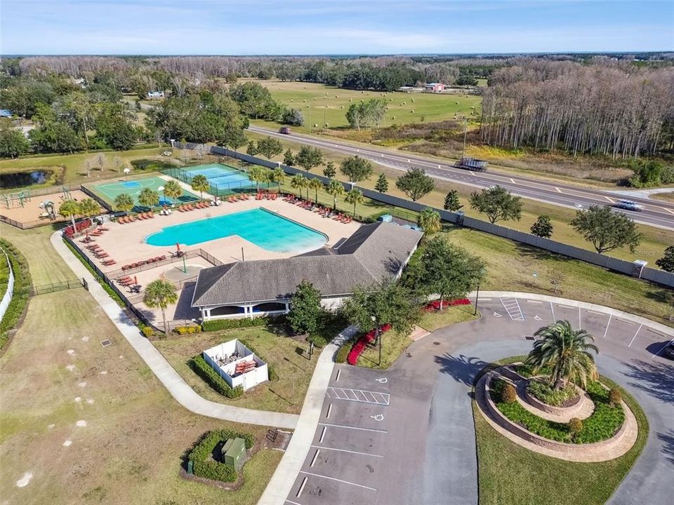 En Venta: $539,900 (5 camas, 3 baños, 3292 Pies cuadrados)
