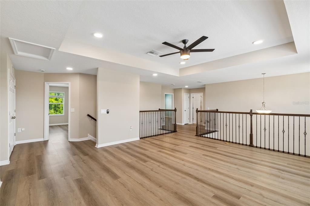 En Venta: $539,900 (5 camas, 3 baños, 3292 Pies cuadrados)