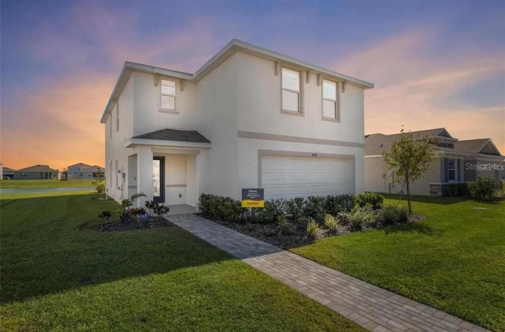For Rent: $2,450 (4 beds, 2 baths, 2260 Square Feet)