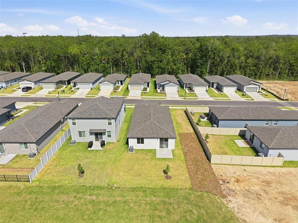 На продажу: $280,070 (3 спален, 2 ванн, 1483 Квадратных фут)