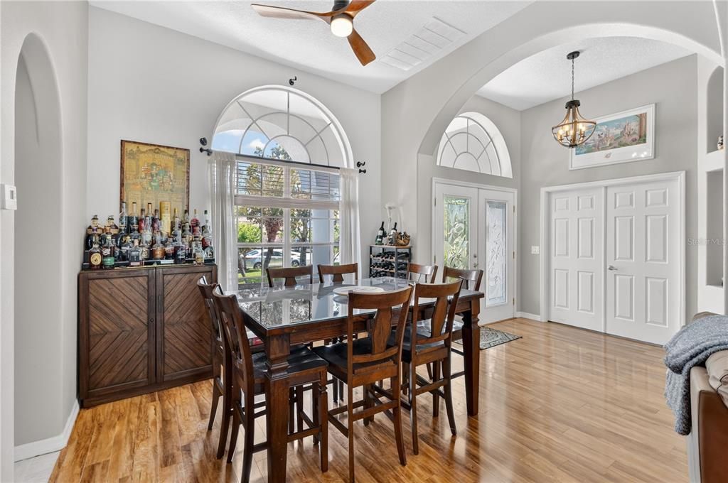 For Sale: $570,000 (5 beds, 3 baths, 2966 Square Feet)
