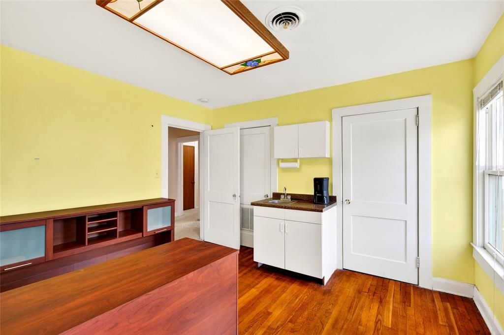 For Sale: $30,000 (0 beds, 0 baths, 1607 Square Feet)