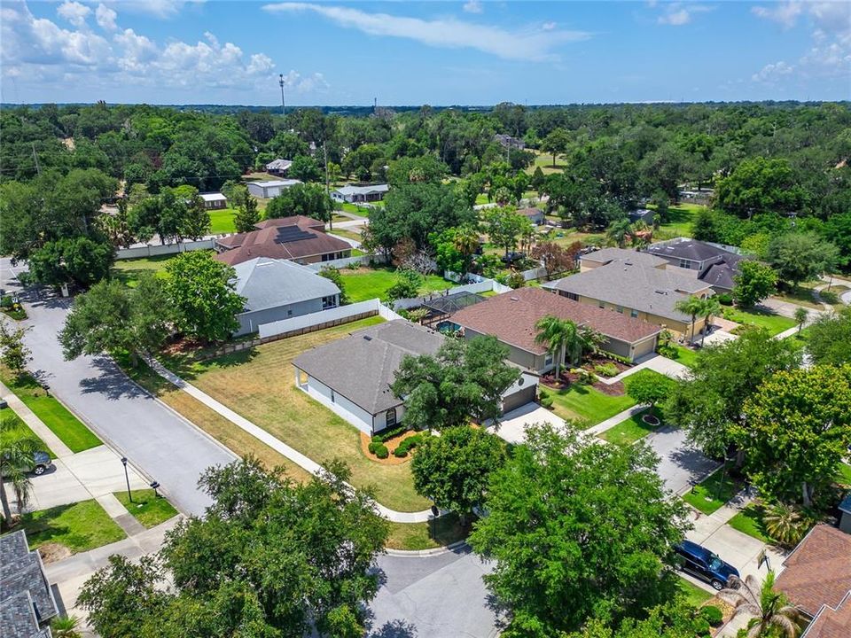For Sale: $525,000 (4 beds, 3 baths, 2637 Square Feet)