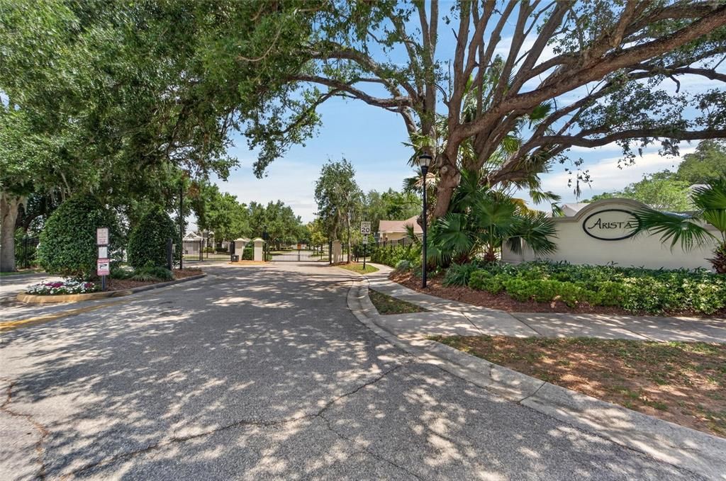 For Sale: $525,000 (4 beds, 3 baths, 2637 Square Feet)