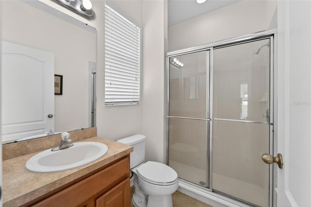 For Sale: $525,000 (4 beds, 3 baths, 2637 Square Feet)