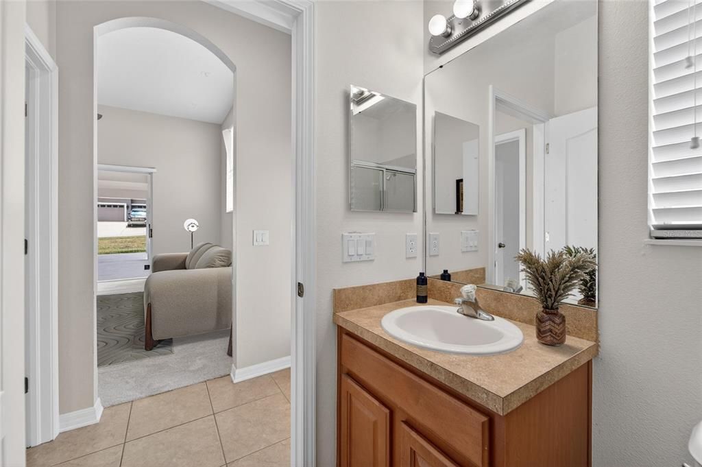 For Sale: $525,000 (4 beds, 3 baths, 2637 Square Feet)