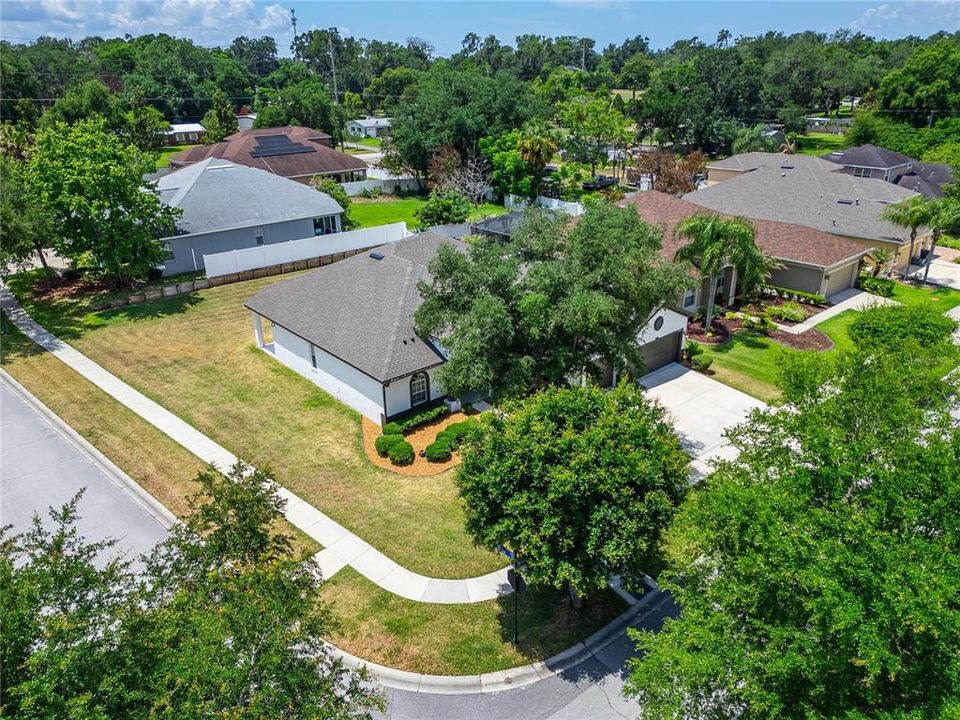 For Sale: $525,000 (4 beds, 3 baths, 2637 Square Feet)