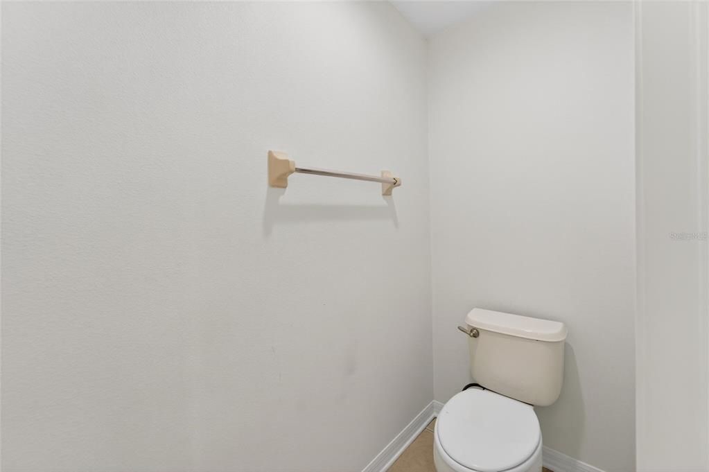 For Sale: $525,000 (4 beds, 3 baths, 2637 Square Feet)