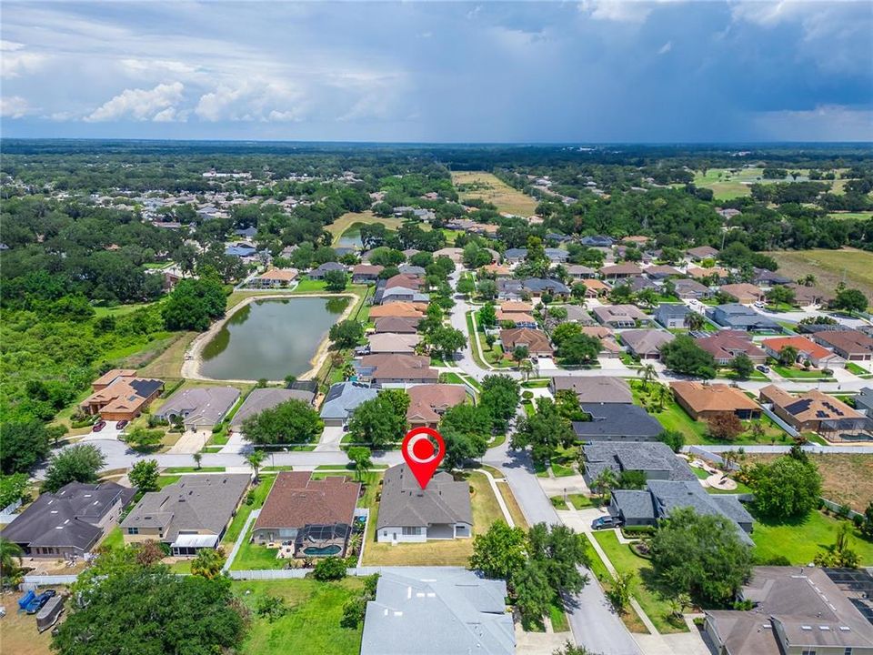 For Sale: $525,000 (4 beds, 3 baths, 2637 Square Feet)
