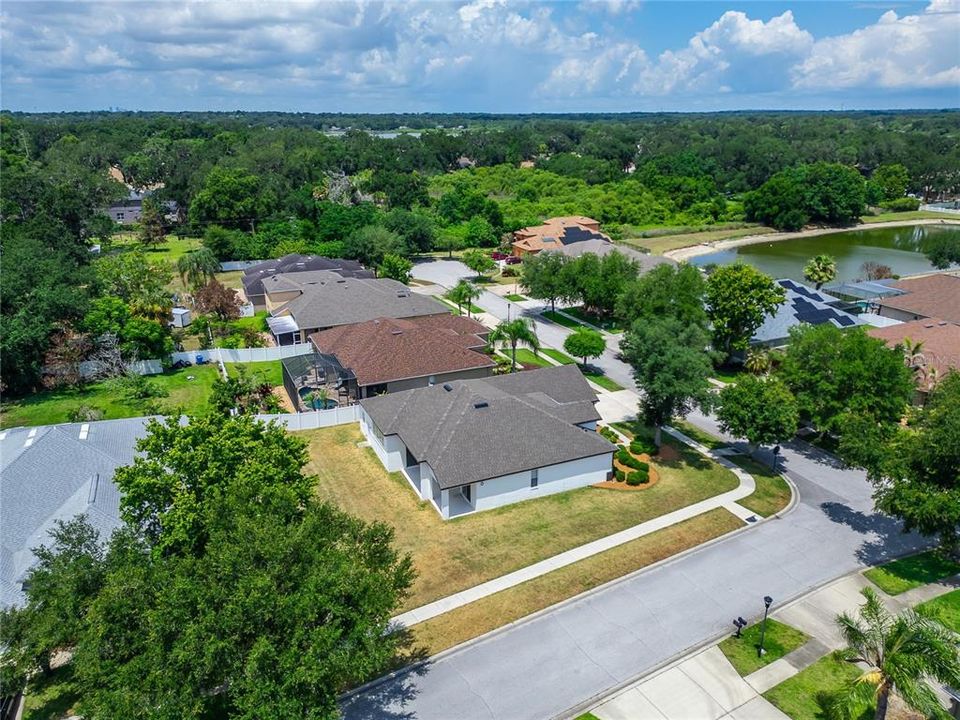 For Sale: $525,000 (4 beds, 3 baths, 2637 Square Feet)