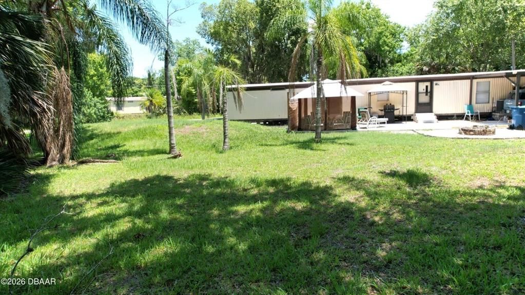 For Sale: $169,900 (2 beds, 2 baths, 980 Square Feet)