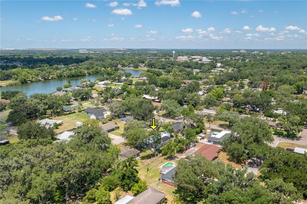 En Venta: $465,000 (4 camas, 3 baños, 2593 Pies cuadrados)