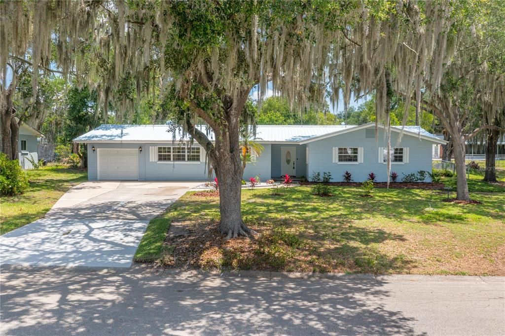 En Venta: $465,000 (4 camas, 3 baños, 2593 Pies cuadrados)