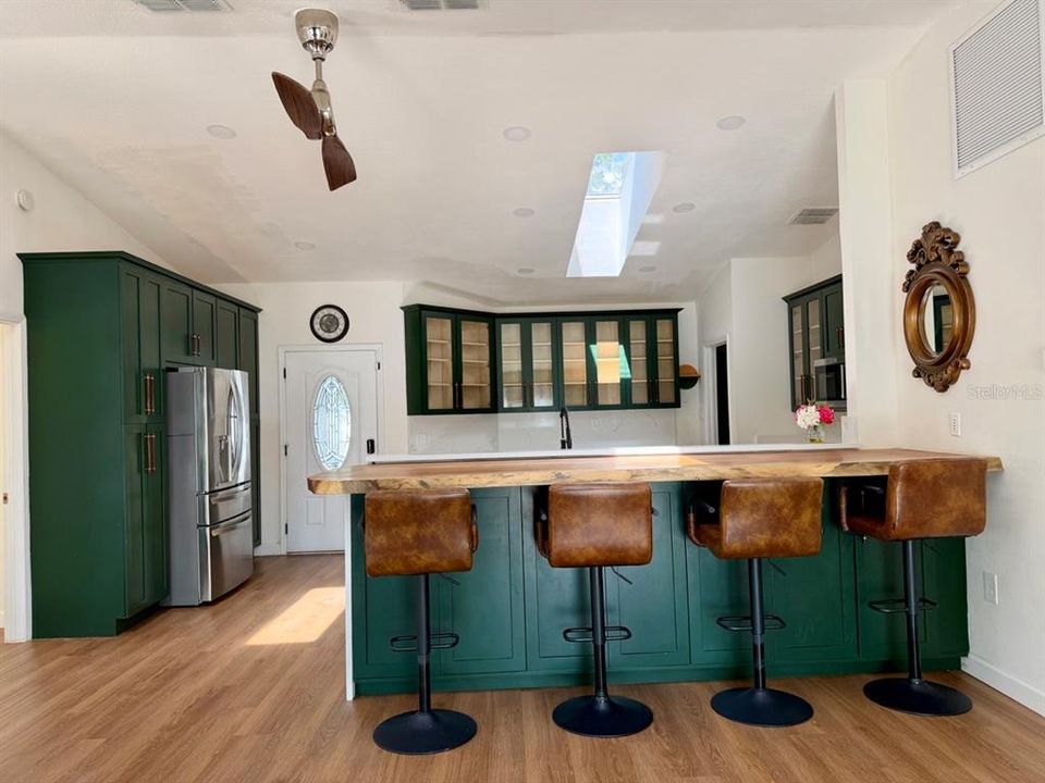 En Renta: $3,400 (3 camas, 2 baños, 1466 Pies cuadrados)